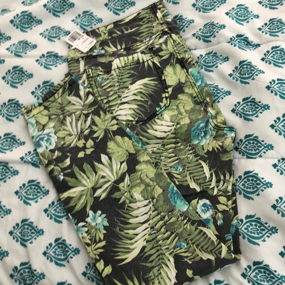Flower jeans